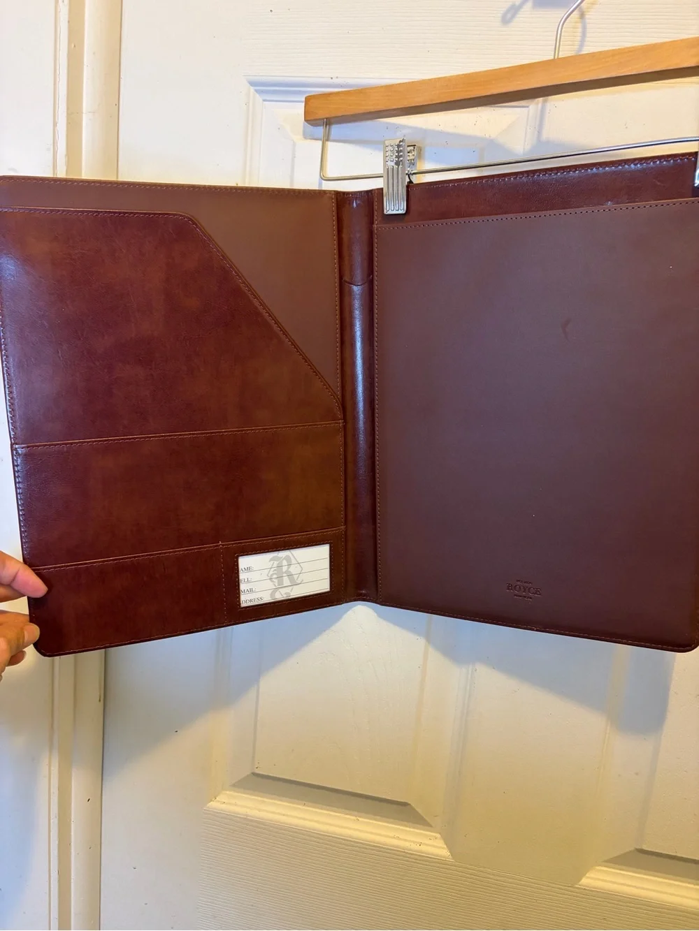 ROYCE New York Brown Leather Portfolio Binder - flaw pictured